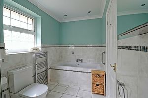 Family Bathroom- click for photo gallery